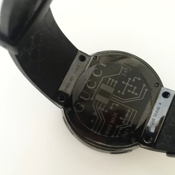 SOLD. Authentic I-GUCCI DIGITAL WATCH - Picture 3 of 15